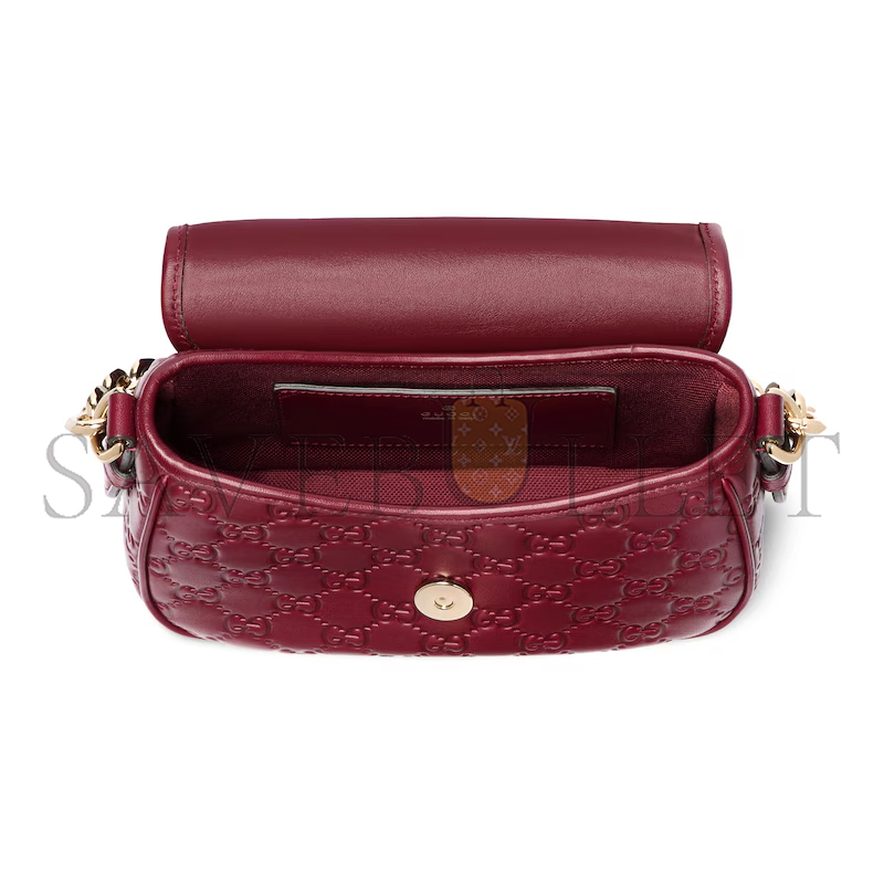 GUCCI GG EMBLEM SMALL SHOULDER BAG ‎847448 (20.5*13*7cm)